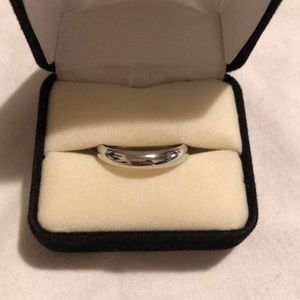 Kay Jewelers 14kt White Gold Filled Ring sz 10?